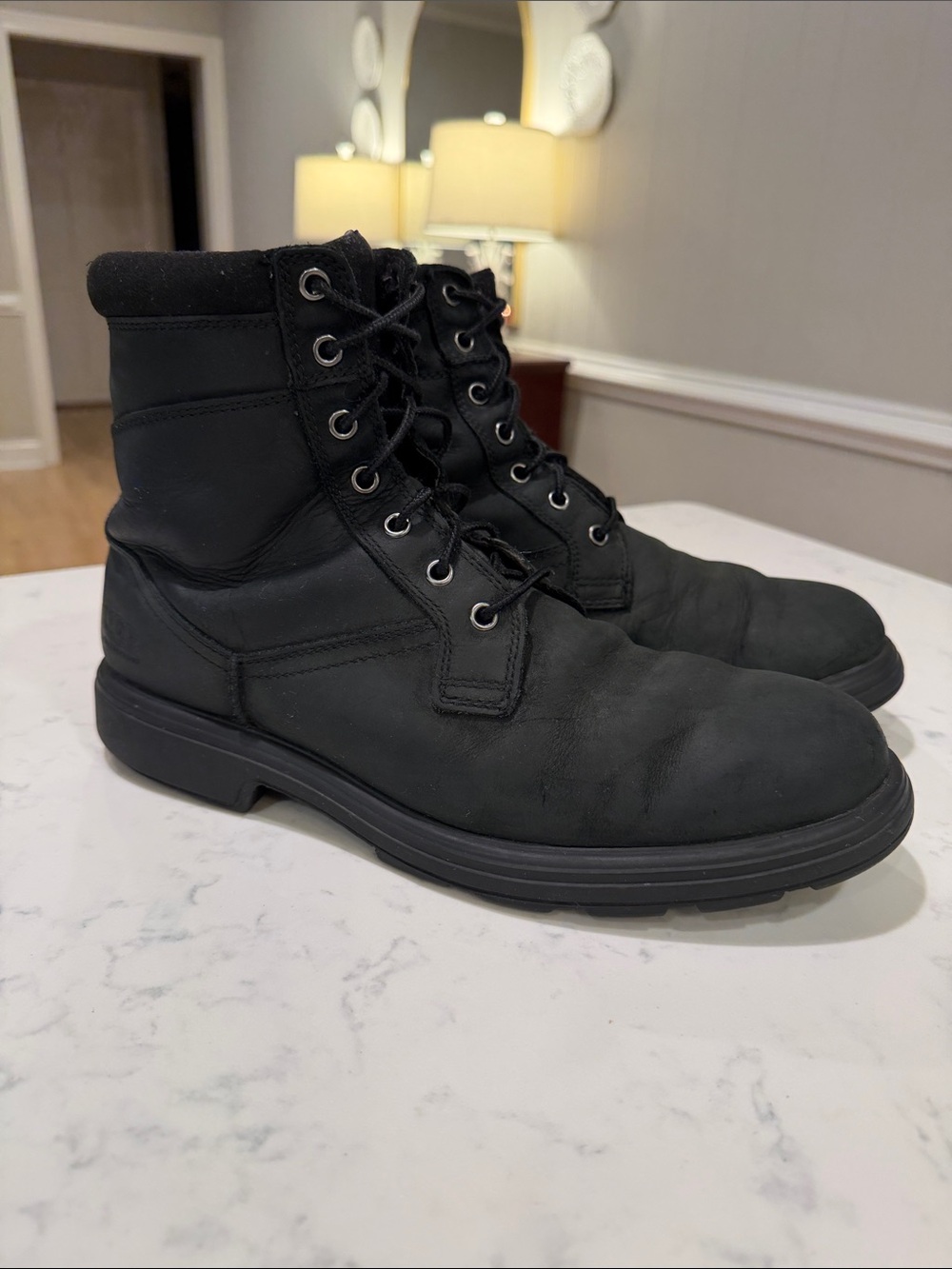 UGG Men's Biltmore Black Leather Lace-Up Ankle Work Boots Size 10.5